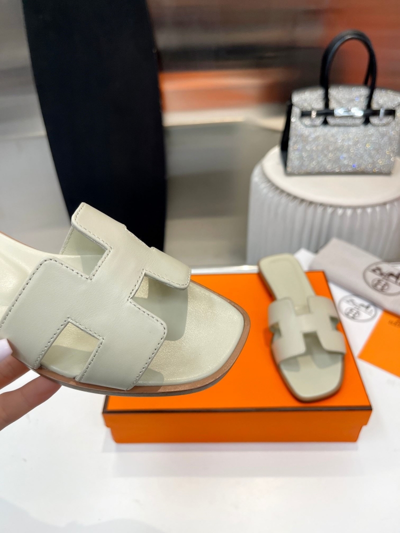 Hermes Slippers